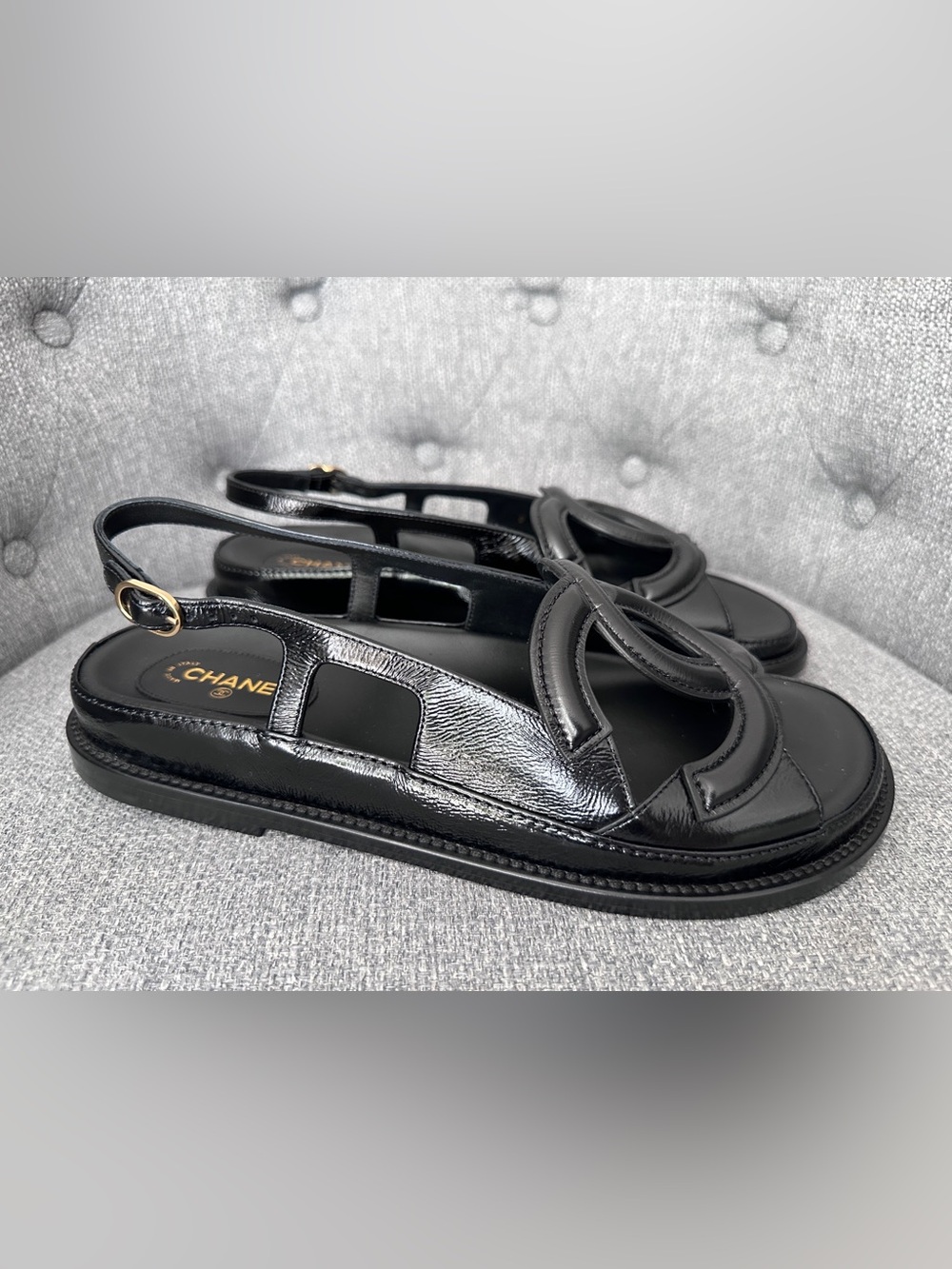 NEW BLAZY Chanel 2026 large CC LOGO BLACK LEATHER DADS SANDALS SIZE 38.5C - Picture 2 of 16